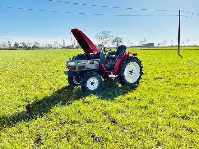 Yanmar - f-200 - yanmar f200 compact tractor – hydrostatic - afbeelding 7 van  11