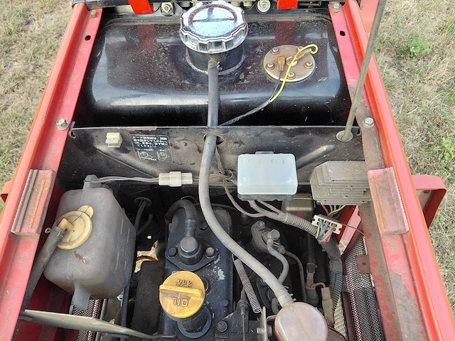 Yanmar - f16 - garden tractor - afbeelding 2 van  21