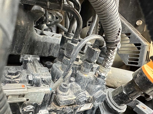 Yanmar - vio50-6b - midigraafmachine - afbeelding 21 van  41