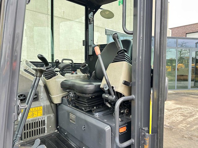 Yanmar - vio50-6b - midigraafmachine - afbeelding 26 van  41