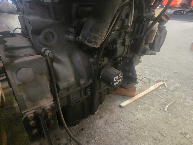 Yanmar 4tn100t dieselmotor - afbeelding 4 van  9
