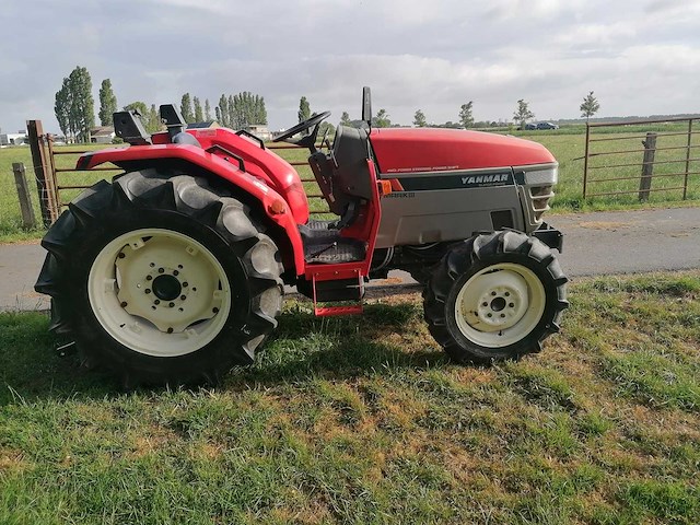 Yanmar af-33 vierwielaangedreven minitractor - afbeelding 3 van  18