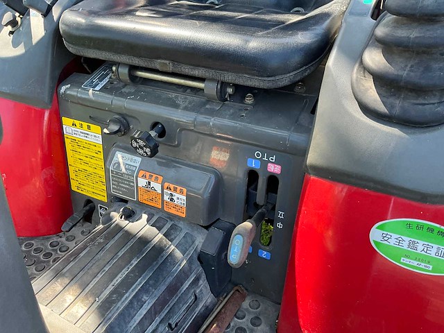 Yanmar af180 minitractor - afbeelding 14 van  23