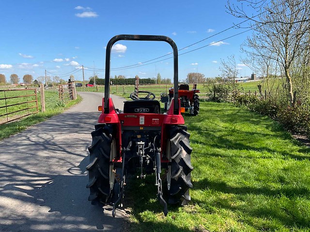 Yanmar af180 minitractor - afbeelding 20 van  23