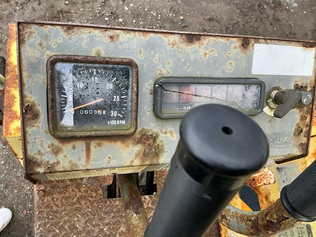 Yanmar c30r dumper - afbeelding 11 van  11