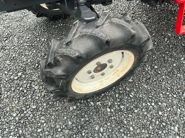 Yanmar f-220 minitractor - afbeelding 18 van  25