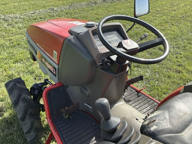 Yanmar f-220 vierwielaangedreven minitractor - afbeelding 4 van  17