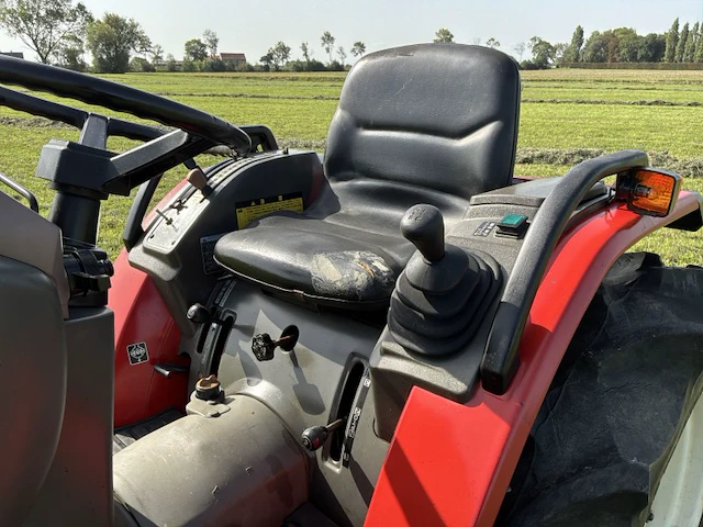 Yanmar f-220 vierwielaangedreven minitractor - afbeelding 7 van  17