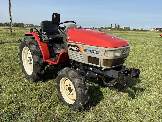 Yanmar f-220 vierwielaangedreven minitractor - afbeelding 11 van  17