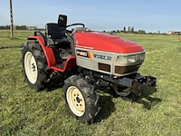 Yanmar f-220 vierwielaangedreven minitractor - afbeelding 11 van  17