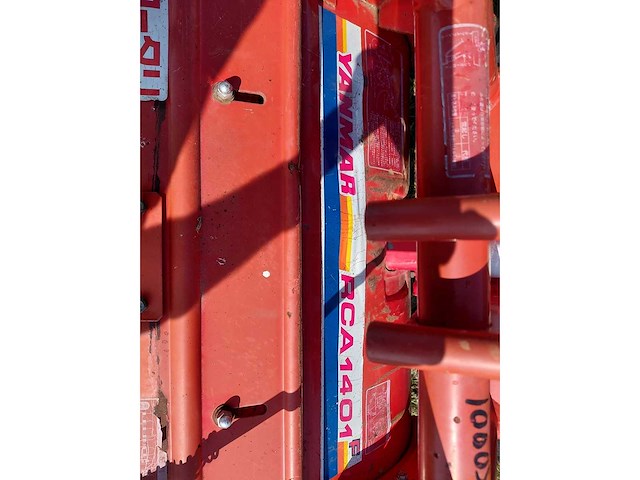Yanmar f165 minitractor + grondfrees - afbeelding 14 van  23