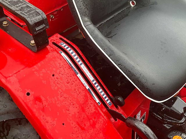 Yanmar f16d minitractor - afbeelding 28 van  37