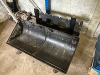 Yanmar f16d minitractor - afbeelding 29 van  37