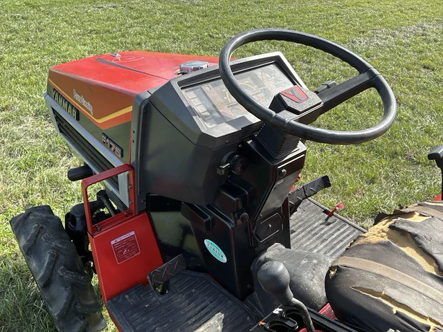 Yanmar f175 vierwielaangedreven minitractor - afbeelding 4 van  18