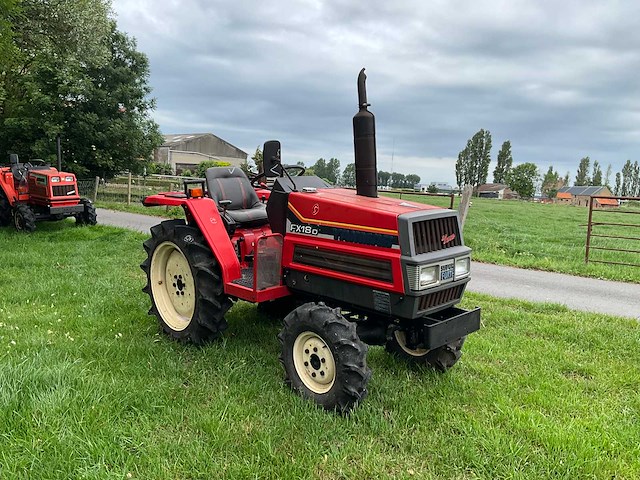 Yanmar f18 minitractor - afbeelding 18 van  24