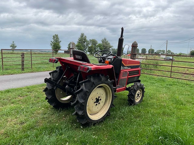 Yanmar f18 minitractor - afbeelding 20 van  24