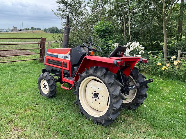 Yanmar f18 minitractor - afbeelding 22 van  24