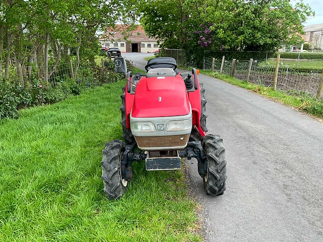 Yanmar f180 minitractor - afbeelding 12 van  21
