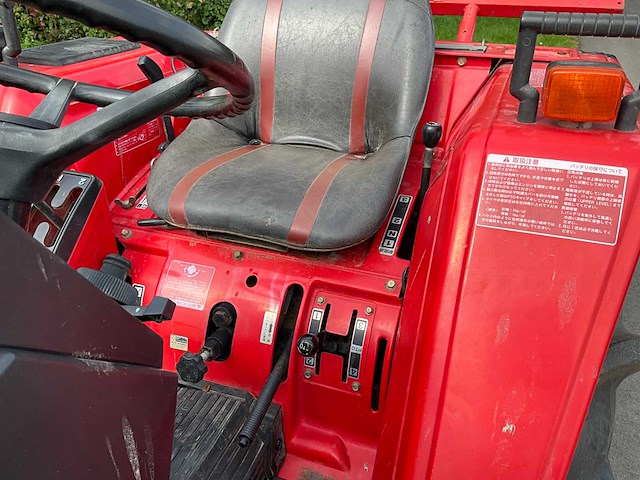 Yanmar f20 minitractor + grondfrees - afbeelding 4 van  20