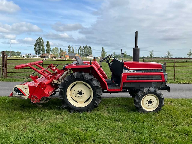 Yanmar f20 minitractor + grondfrees - afbeelding 15 van  20