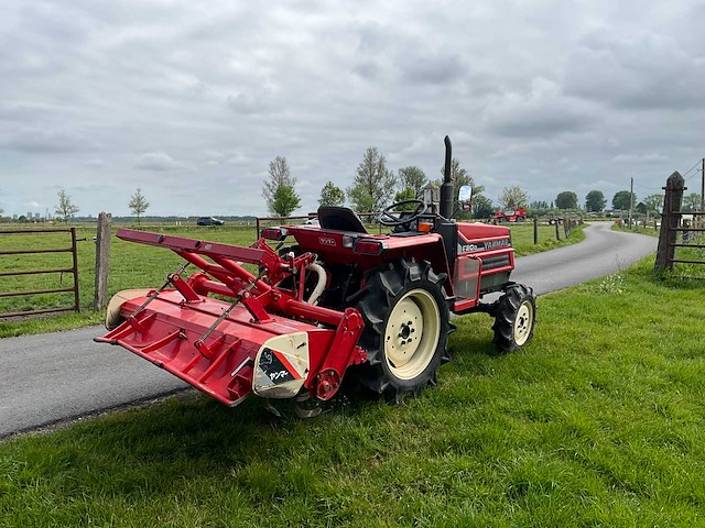 Yanmar f20 minitractor + grondfrees - afbeelding 16 van  20