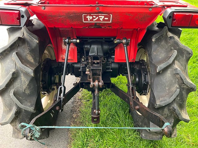 Yanmar f20 minitractor - afbeelding 10 van  19
