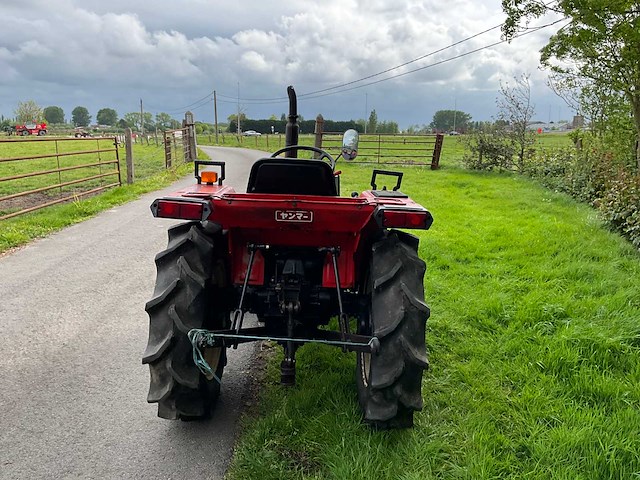 Yanmar f20 minitractor - afbeelding 15 van  19