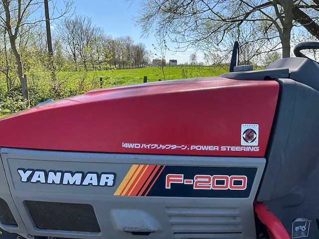 Yanmar f200 minitractor - afbeelding 5 van  19