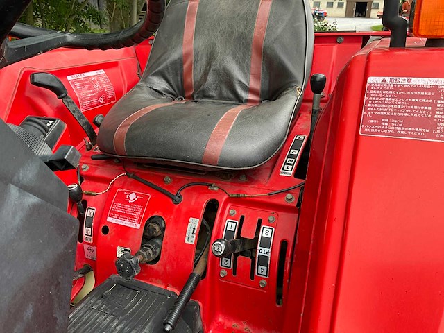 Yanmar f20d minitractor - afbeelding 10 van  22