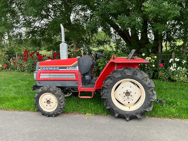 Yanmar f20d minitractor - afbeelding 21 van  22