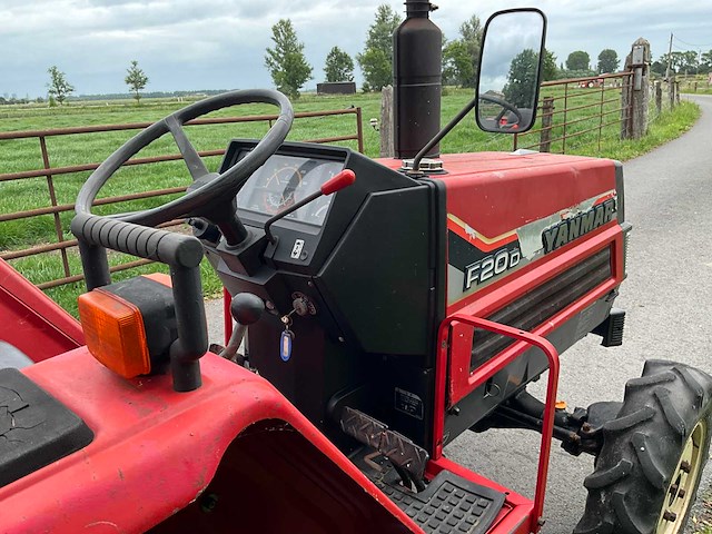 Yanmar f20d minitractor - afbeelding 14 van  21