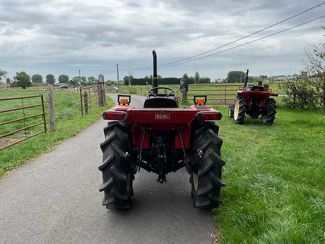 Yanmar f20d minitractor - afbeelding 18 van  21