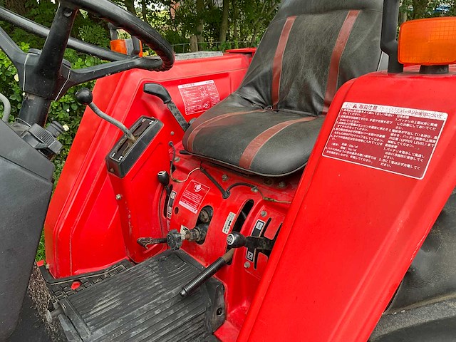 Yanmar f20d minitractor - afbeelding 7 van  12
