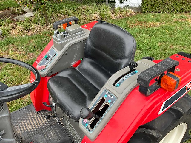 Yanmar f7 minitractor - afbeelding 13 van  21