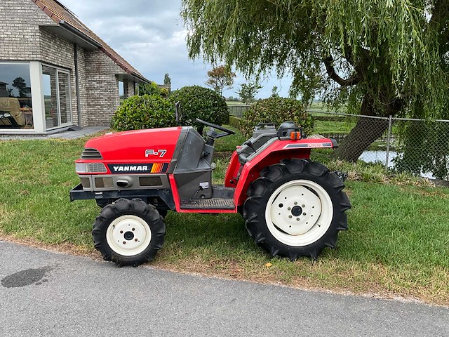 Yanmar f7 minitractor - afbeelding 20 van  21
