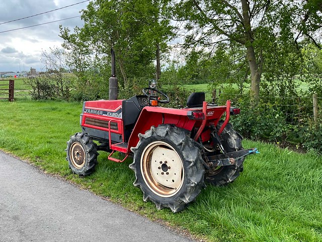 Yanmar fx20 minitractor - afbeelding 16 van  19