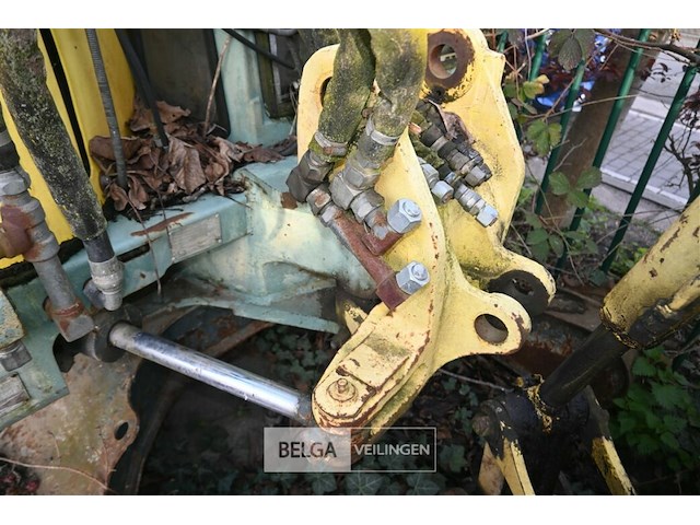 Yanmar graafmachine - afbeelding 12 van  13