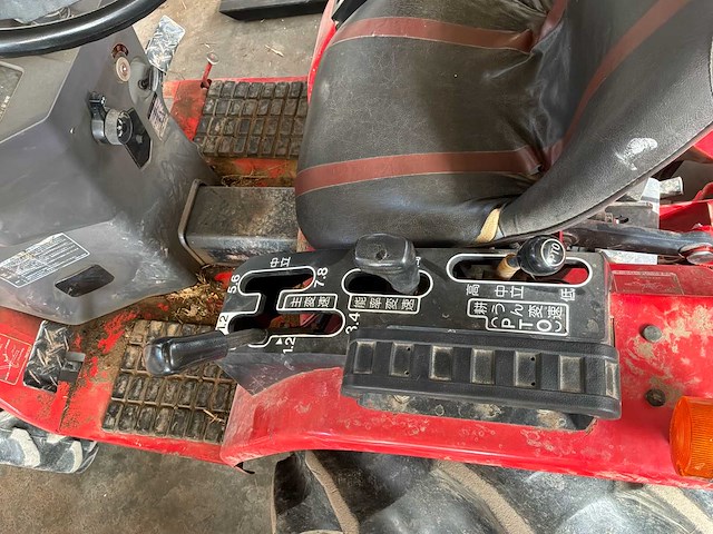 Yanmar ke-3 4wd landbouwtractor - afbeelding 4 van  35