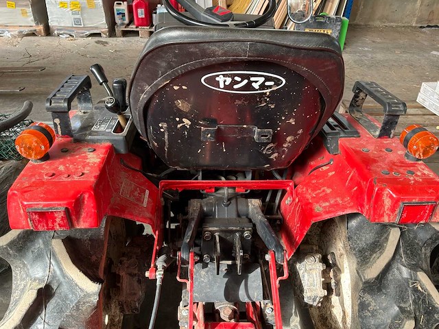 Yanmar ke-3 4wd landbouwtractor - afbeelding 34 van  35