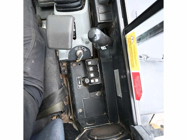 Yanmar vio25-6 diesel rupsgraafmachine - afbeelding 3 van  20