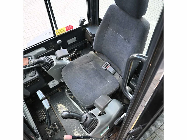 Yanmar vio25-6 diesel rupsgraafmachine - afbeelding 19 van  20