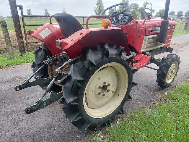 Yanmar ym1720 minitractor - afbeelding 15 van  19
