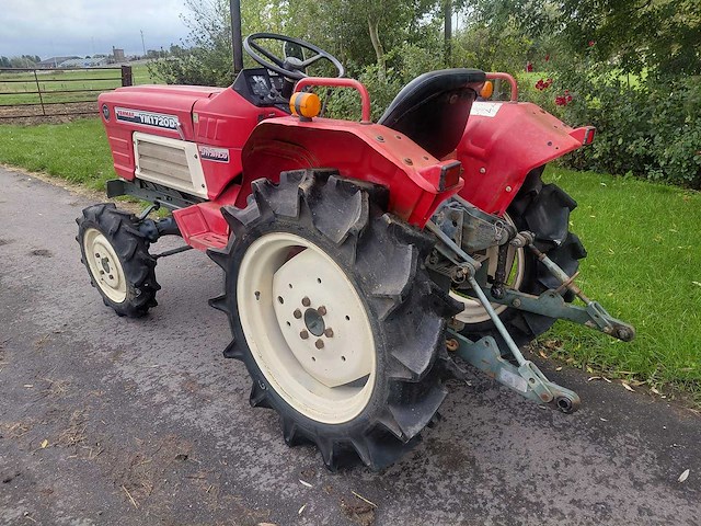 Yanmar ym1720 minitractor - afbeelding 15 van  17