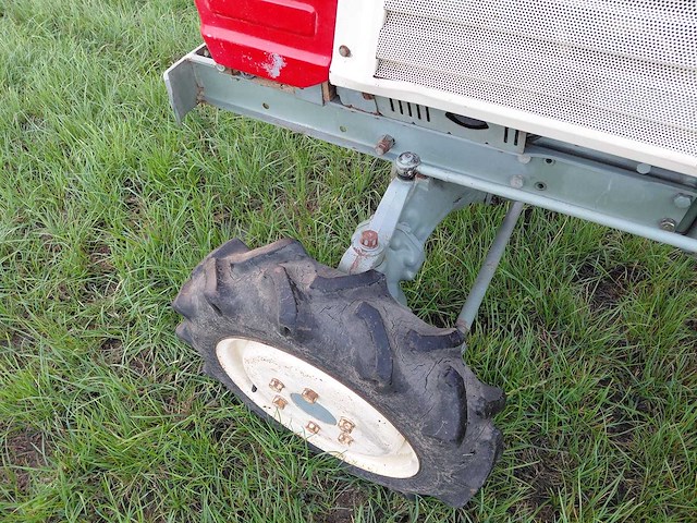 Yanmar ym1810 minitractor + grondfrees - afbeelding 3 van  23