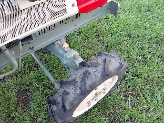 Yanmar ym1810 minitractor + grondfrees - afbeelding 4 van  23