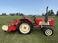 Yanmar ym1820d vierwielaangedreven minitractor met grondfrees - afbeelding 20 van  25