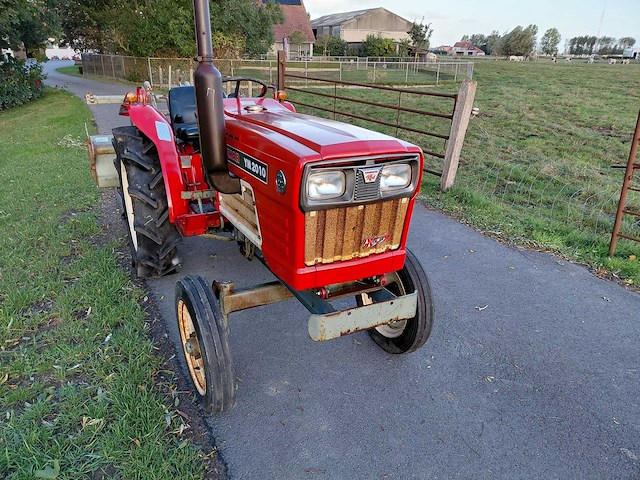 Yanmar ym2010 minitractor met grondfrees - afbeelding 11 van  18