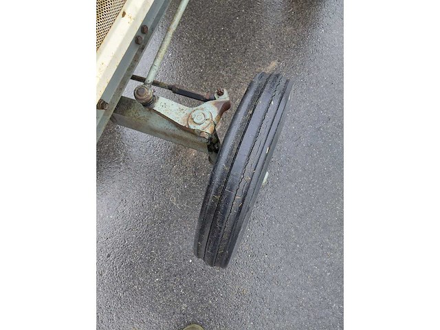 Yanmar ym2010 minitractor - afbeelding 4 van  16