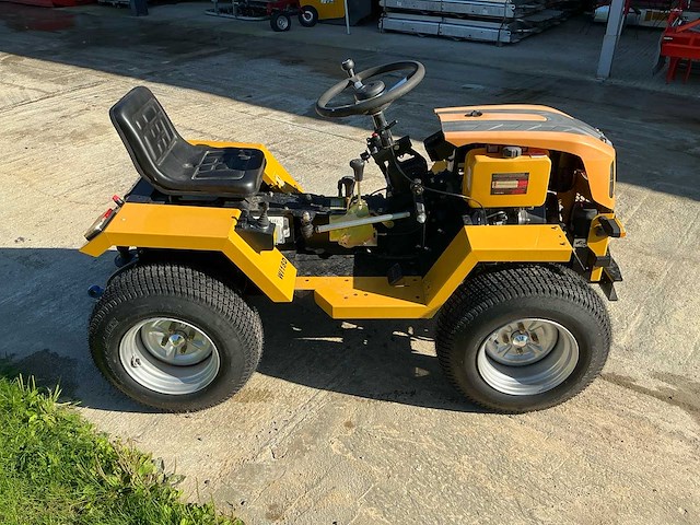 Yarmax 195fc - 2025 - wi18d 18hp - minitractor - afbeelding 26 van  29