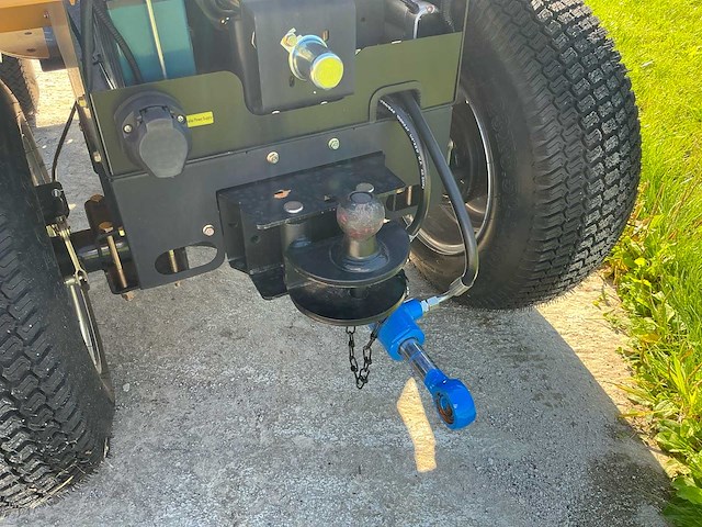 Yarmax 195fc - 2025 - wi18d 18hp - minitractor - afbeelding 14 van  29